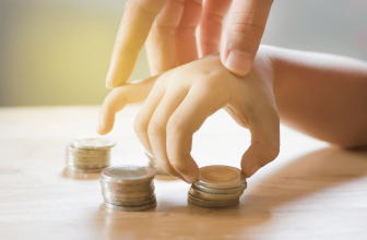 Jak začít investovat dětem? Nejlepší investice pro děti (2024)