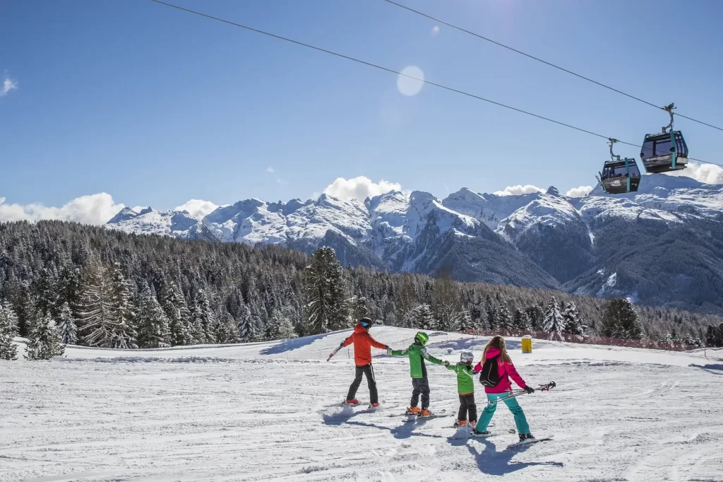 Nev Dama lyžařský zájezd Itálie Dolomiti