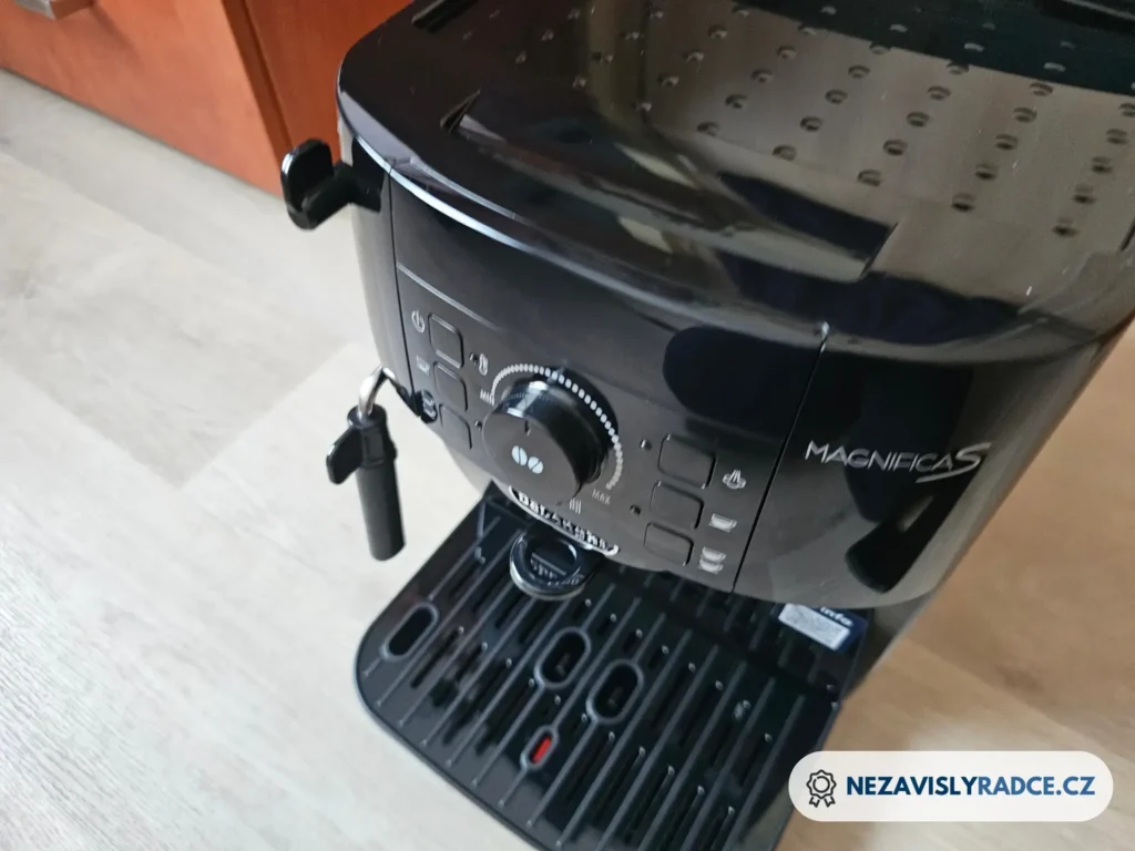 De'Longhi Magnifica Base zkušenosti